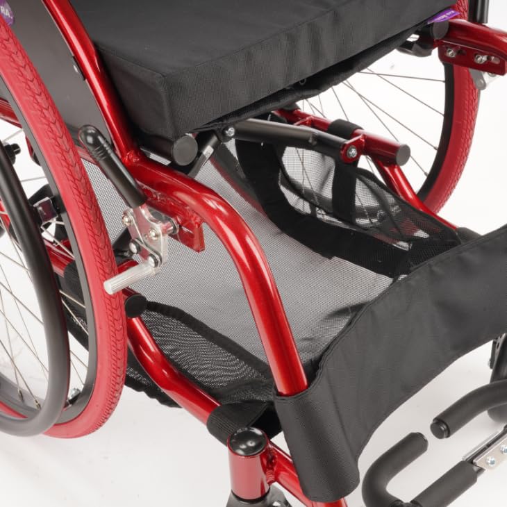 Amazon | カドクラ 自走用スポーツ車いす ターゲット A707 折りたたみ